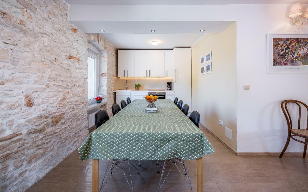 Apartment Lungomare Pula Ngoại thất bức ảnh